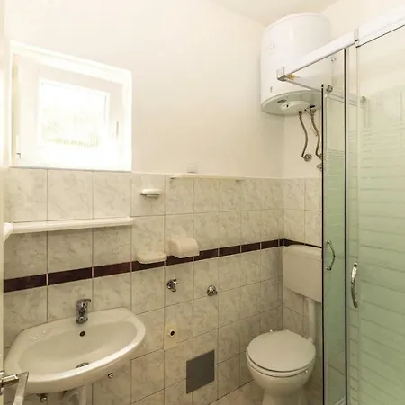 Сasa de vacaciones Eight-bedroom Holiday In Zadar